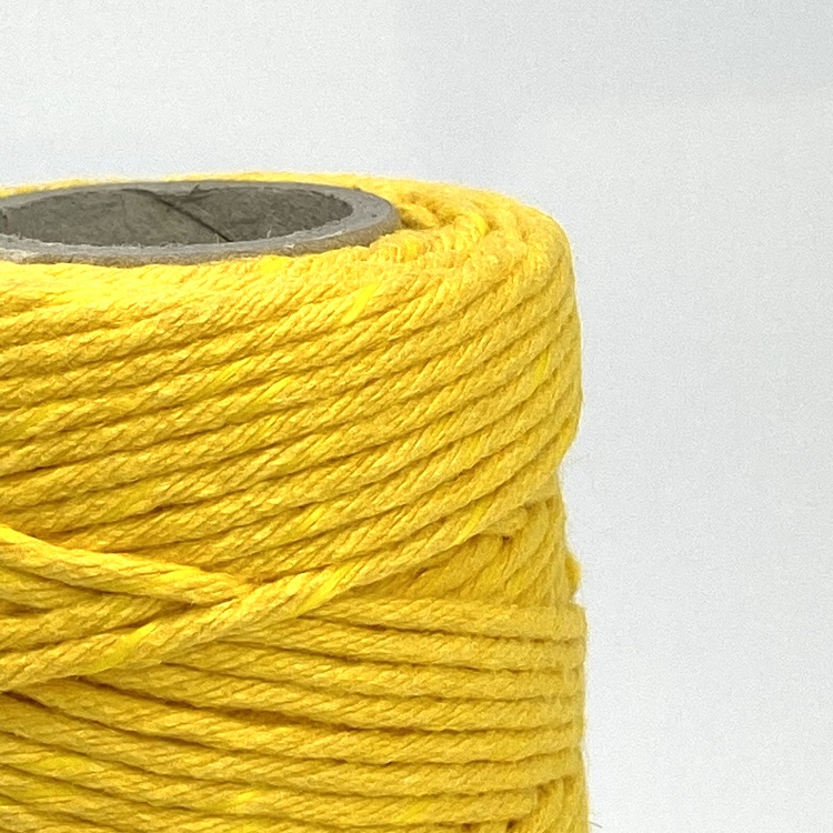 Baumwollgarn/ PES Ø 2,0 mm - 0,5 kg per Spule – gelb