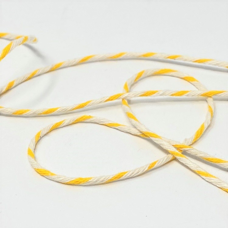 Baumwollgarn/ PES Ø 2,0 mm - 0,5 kg per Spule – gelb/ weiß